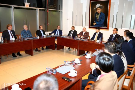 Presidente Daniel Ortega en encuentro con delegación de empresa estatal PowerChina