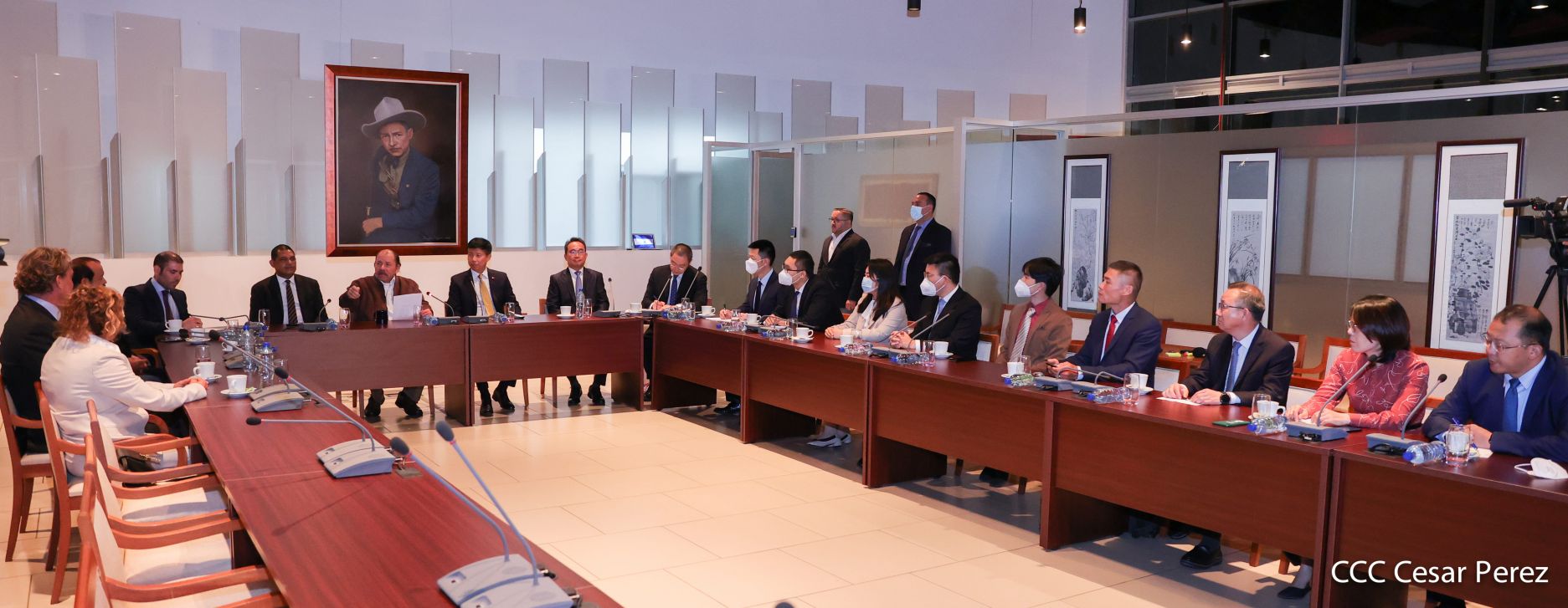 Presidente Daniel Ortega en encuentro con delegación de empresa estatal PowerChina