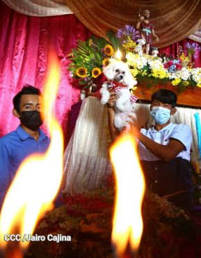 Familias de Masaya celebran la tradicional fiesta de San Lázaro