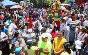 Familias de Masaya celebran la tradicional fiesta de San Lázaro