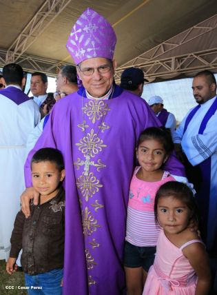 Cardenal Brenes preside conmemoración del 24 aniversario de la partida de Fray Odorico D'Andrea