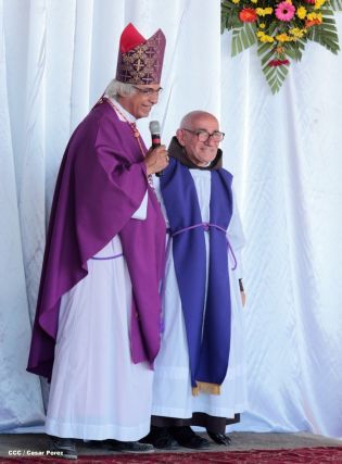 Cardenal Brenes preside conmemoración del 24 aniversario de la partida de Fray Odorico D'Andrea