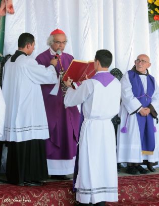 Cardenal Brenes preside conmemoración del 24 aniversario de la partida de Fray Odorico D'Andrea