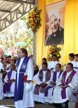 Cardenal Brenes preside conmemoración del 24 aniversario de la partida de Fray Odorico D'Andrea