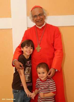Cardenal Brenes preside conmemoración del 24 aniversario de la partida de Fray Odorico D'Andrea