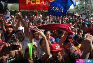 Miles de jóvenes se dieron cita en Estadio Virtual