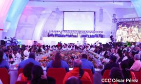 Conmemoración del Día de la Dignidad Nacional