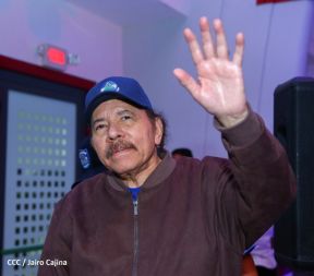 Conmemoración del Día de la Dignidad Nacional