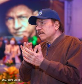 Conmemoración del Día de la Dignidad Nacional