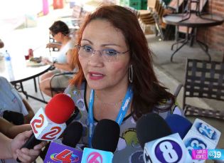 Turistas extranjeros disfrutan de espacios de recreación en Managua