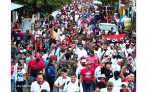 Conmemoran el 43 aniversario del Repliegue a El Vapor