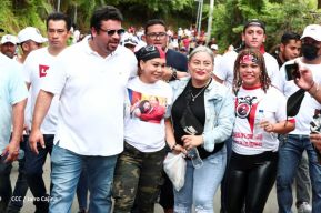 Conmemoran el 43 aniversario del Repliegue a El Vapor