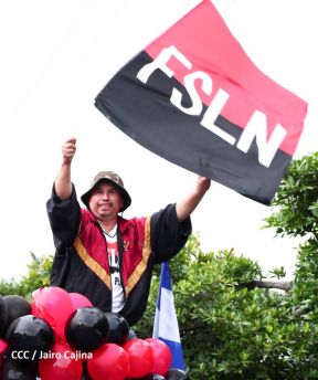 Conmemoran el 43 aniversario del Repliegue a El Vapor