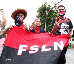 Conmemoran el 43 aniversario del Repliegue a El Vapor