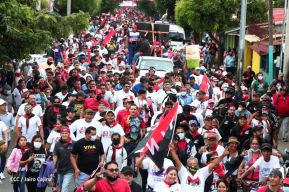 Conmemoran el 43 aniversario del Repliegue a El Vapor