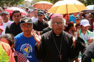 Cardenal Brenes y fieles católicos realizan cuarta peregrinación hacia el Santuario de Nuestro Señor de Esquipulas en La Conquista