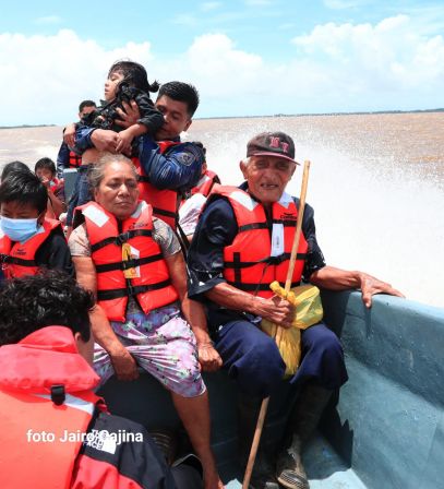 Nicaragua: Imágenes de Fe y Esperanza en medio de la tormenta