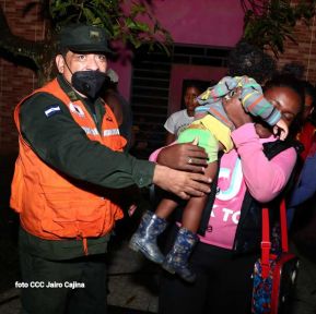 Nicaragua: Imágenes de Fe y Esperanza en medio de la tormenta