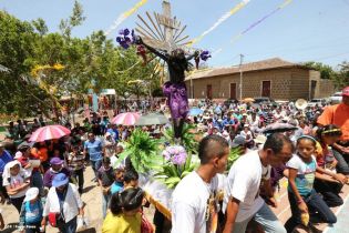 Cardenal Brenes y fieles católicos realizan cuarta peregrinación hacia el Santuario de Nuestro Señor de Esquipulas en La Conquista