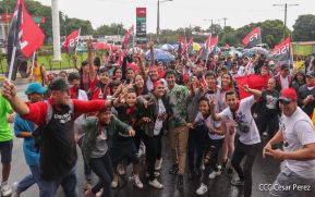 Familia sandinista conmemora el repliegue de Ducualí hacia Piedra Quemada