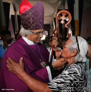 Cardenal Brenes y fieles católicos realizan cuarta peregrinación hacia el Santuario de Nuestro Señor de Esquipulas en La Conquista