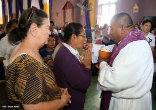 Cardenal Brenes y fieles católicos realizan cuarta peregrinación hacia el Santuario de Nuestro Señor de Esquipulas en La Conquista