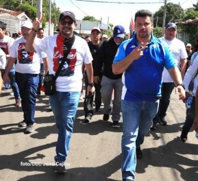 Caminata en homenaje a los héroes y mártires del Repliegue Táctico