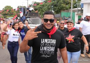Caminata en homenaje a los héroes y mártires del Repliegue Táctico