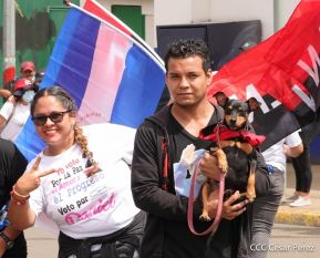 Caminata en homenaje a los héroes y mártires del Repliegue Táctico