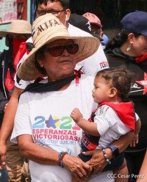 Caminata en homenaje a los héroes y mártires del Repliegue Táctico