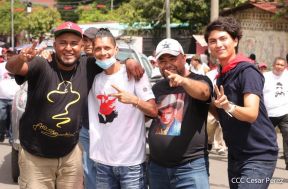 Caminata en homenaje a los héroes y mártires del Repliegue Táctico