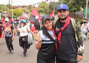 Caminata en homenaje a los héroes y mártires del Repliegue Táctico