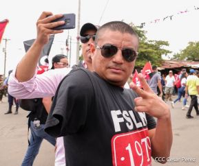 Caminata en homenaje a los héroes y mártires del Repliegue Táctico