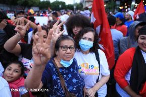 Presidente Daniel Ortega y Compañera Rosario presiden acto del 43/19 de la Revolución Sandinista