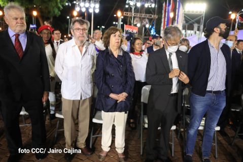 Presidente Daniel Ortega y Compañera Rosario presiden acto del 43/19 de la Revolución Sandinista