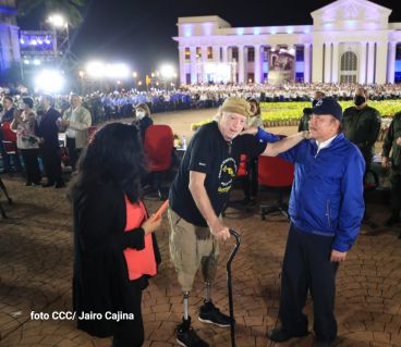 Presidente Daniel Ortega y Compañera Rosario presiden acto del 43/19 de la Revolución Sandinista