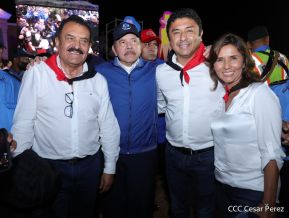 Presidente Daniel Ortega y Compañera Rosario presiden acto del 43/19 de la Revolución Sandinista