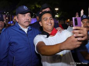 Presidente Daniel Ortega y Compañera Rosario presiden acto del 43/19 de la Revolución Sandinista