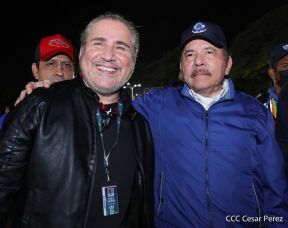 Presidente Daniel Ortega y Compañera Rosario presiden acto del 43/19 de la Revolución Sandinista