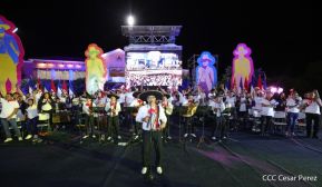 Presidente Daniel Ortega y Compañera Rosario presiden acto del 43/19 de la Revolución Sandinista