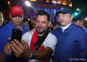 Presidente Daniel Ortega y Compañera Rosario presiden acto del 43/19 de la Revolución Sandinista
