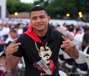 Presidente Daniel Ortega y Compañera Rosario presiden acto del 43/19 de la Revolución Sandinista