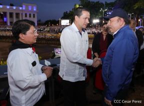 Presidente Daniel Ortega y Compañera Rosario presiden acto del 43/19 de la Revolución Sandinista