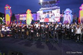 Presidente Daniel Ortega y Compañera Rosario presiden acto del 43/19 de la Revolución Sandinista