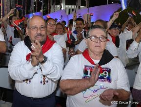 Presidente Daniel Ortega y Compañera Rosario presiden acto del 43/19 de la Revolución Sandinista