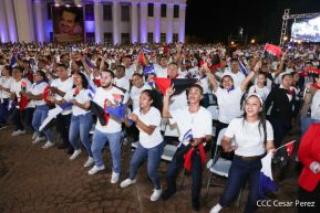 Presidente Daniel Ortega y Compañera Rosario presiden acto del 43/19 de la Revolución Sandinista