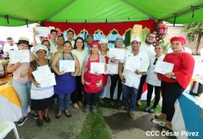 ¡Sí, el Arte es el Azul...!