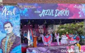 ¡Sí, el Arte es el Azul...!