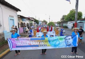 ¡Sí, el Arte es el Azul...!