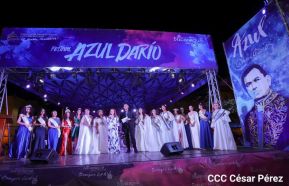 ¡Sí, el Arte es el Azul...!